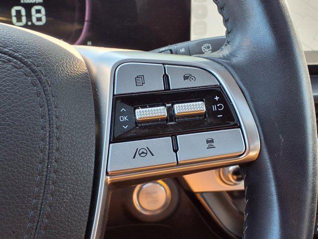 Photo of 2023 Ebony Black Kia Telluride