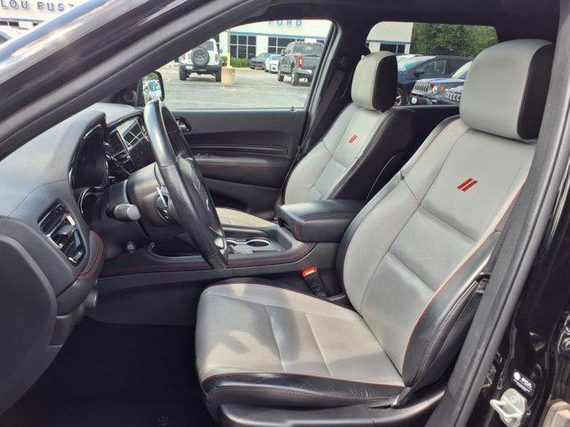 Photo of 2024 DB Black Clearcoat Dodge Durango