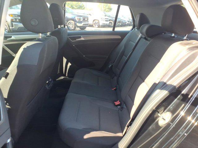 Photo of 2017 Black Volkswagen Golf