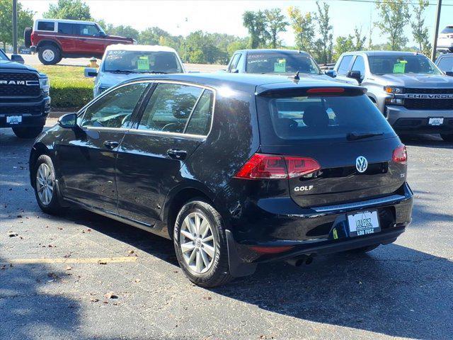 Photo of 2017 Black Volkswagen Golf