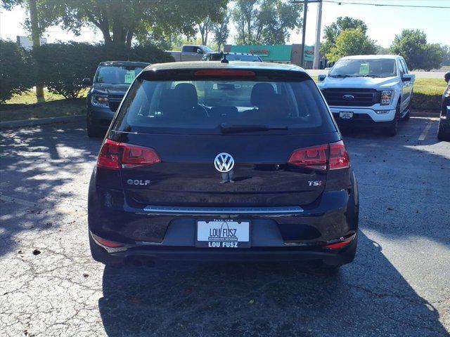 Photo of 2017 Black Volkswagen Golf