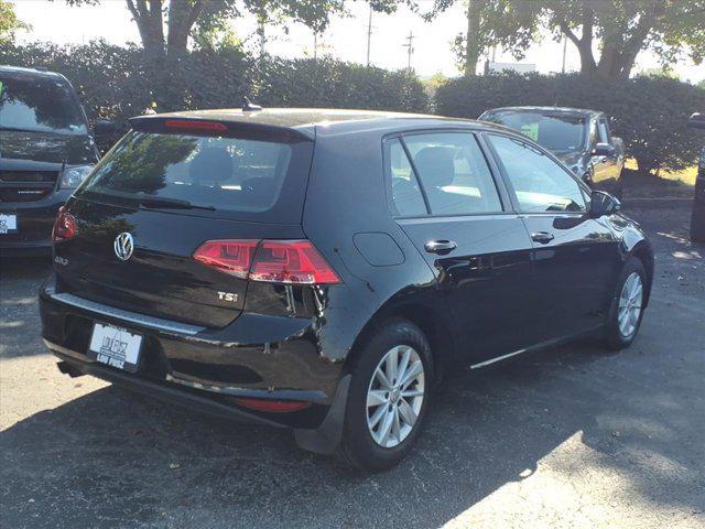 Photo of 2017 Black Volkswagen Golf