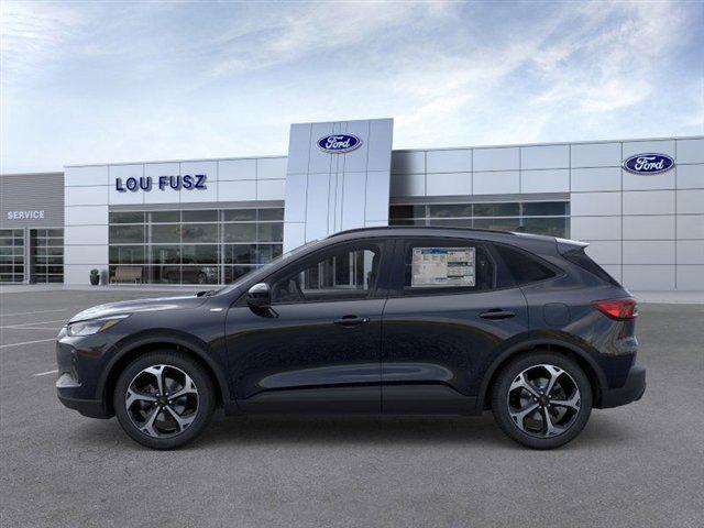 Photo of 2025 Black Metallic Ford Escape