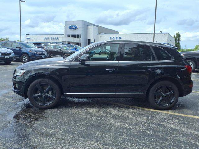 Photo of 2017 Black Metallic Audi Q5