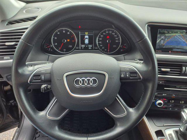 Photo of 2017 Black Metallic Audi Q5