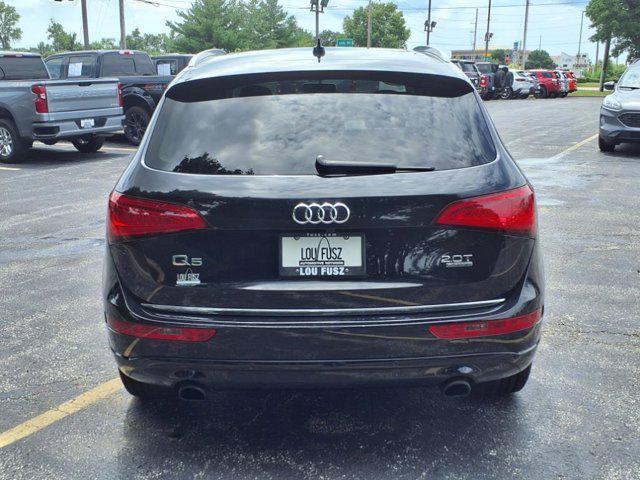 Photo of 2017 Black Metallic Audi Q5