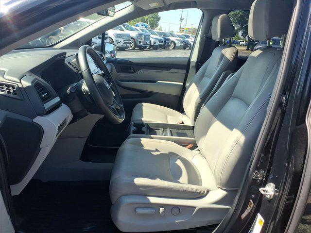 Photo of 2018 Crystal Black Pearl Honda Odyssey