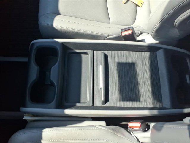 Photo of 2018 Crystal Black Pearl Honda Odyssey