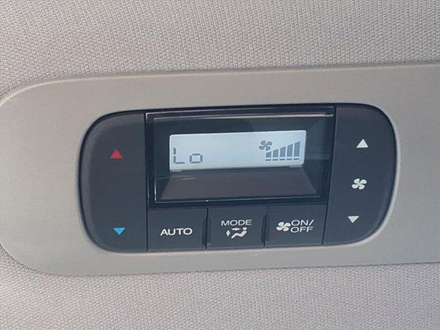 Photo of 2018 Crystal Black Pearl Honda Odyssey
