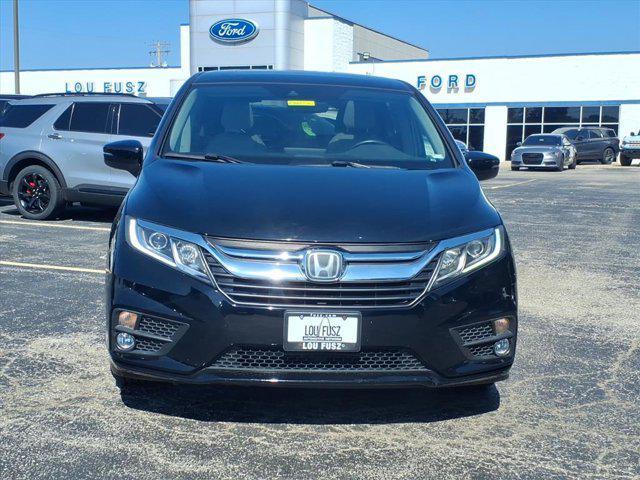 Photo of 2018 Crystal Black Pearl Honda Odyssey