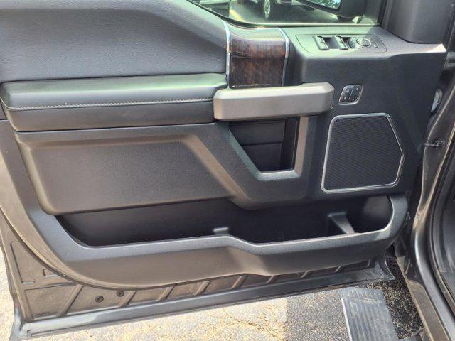 Photo of 2017 Magnetic Ford F-150