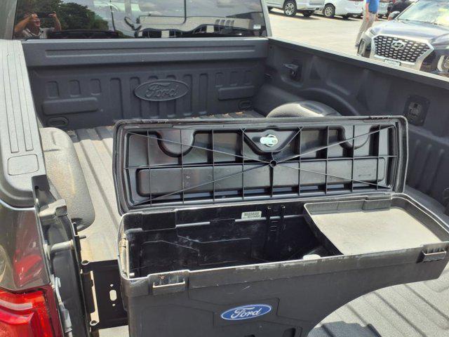 Photo of 2017 Magnetic Ford F-150