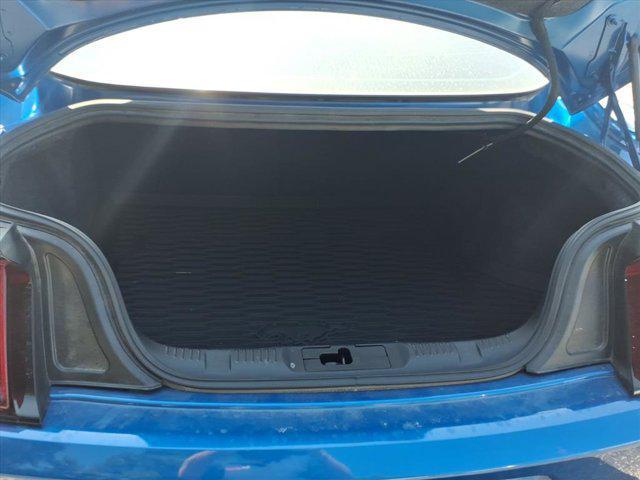 Photo of 2017 Lightning Blue Ford Mustang