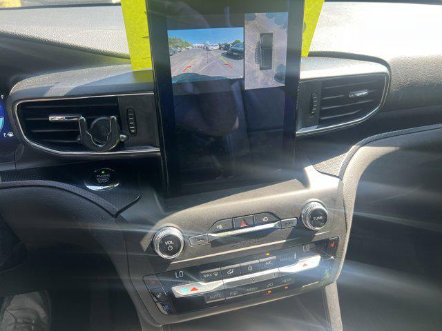 Photo of 2020 Silver Ford Explorer