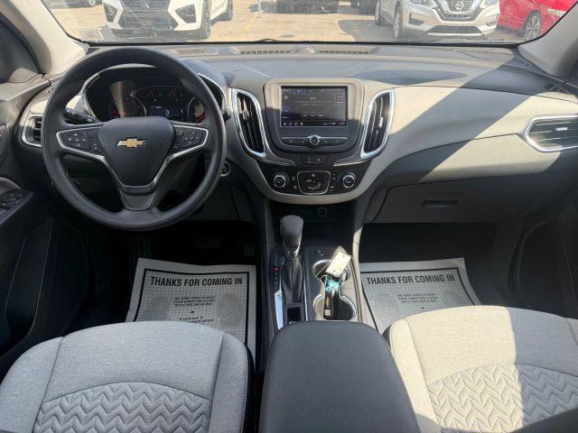 Photo of 2023 Black Chevrolet Equinox
