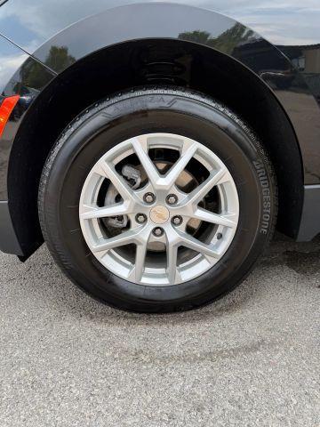 Photo of 2023 Black Chevrolet Equinox