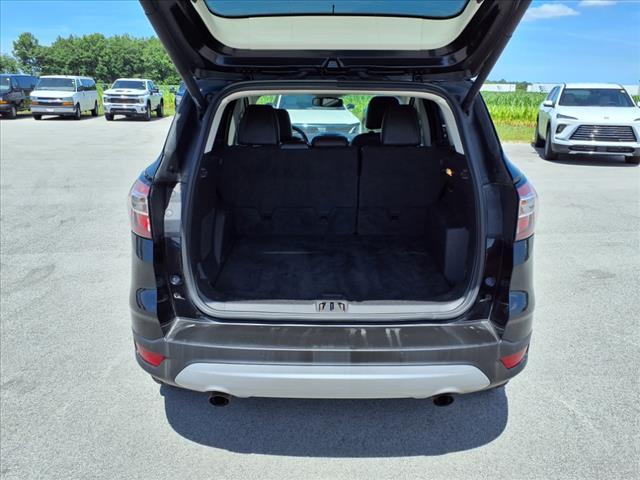 Photo of 2017 Shadow Black Ford Escape