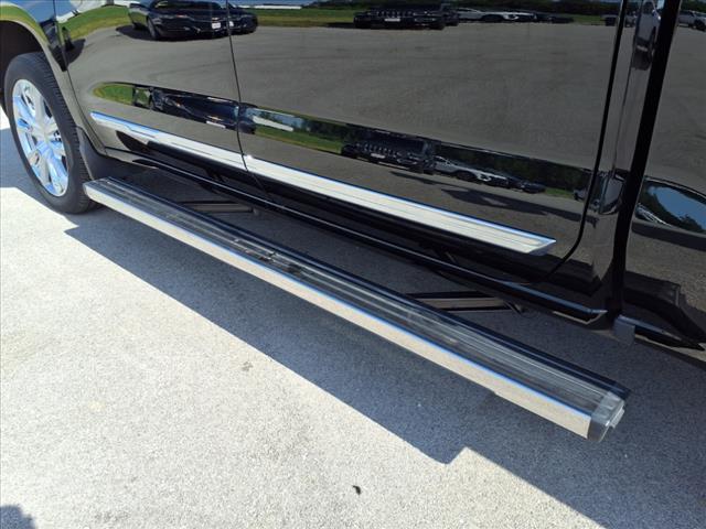 Photo of 2024 Black Chevrolet Silverado 1500
