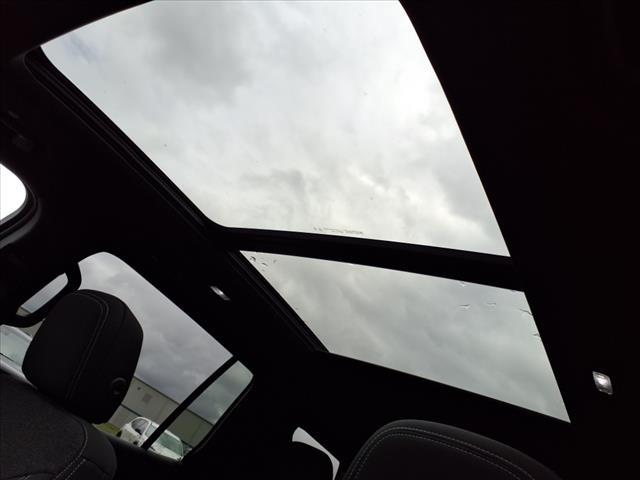 Photo of 2025 Sterling Gray Metallic Gxd Chevrolet Traverse