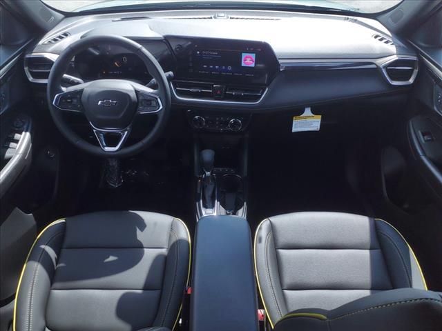 Photo of 2025 Cacti Green Chevrolet Trailblazer