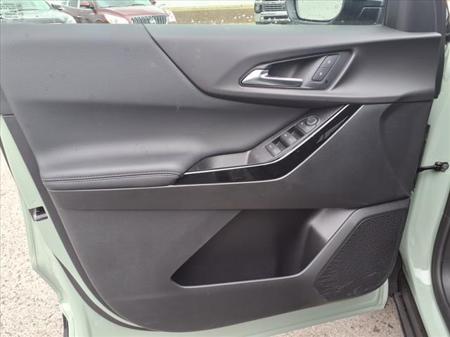 Photo of 2025 Cacti Green Gvr Chevrolet Equinox