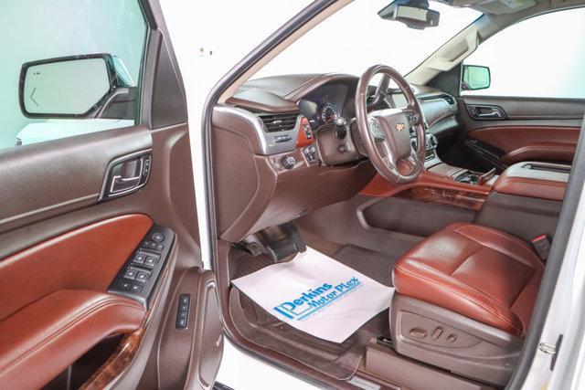 Photo of 2017 White Chevrolet Tahoe