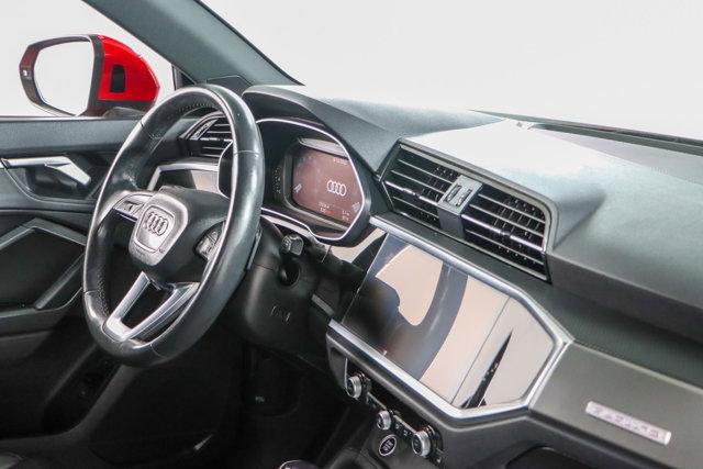 Photo of 2023 Tango Red Metallic Audi Q3