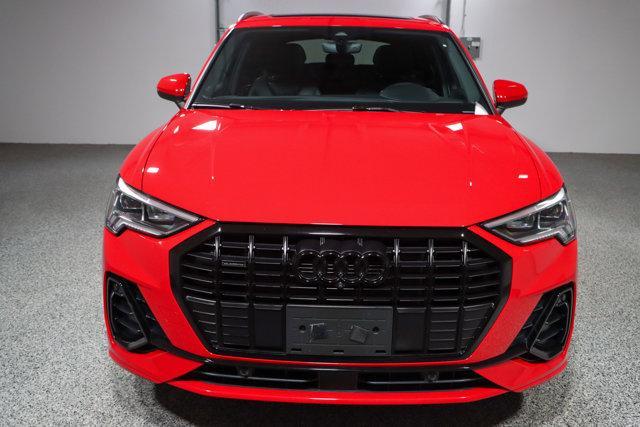 Photo of 2023 Tango Red Metallic Audi Q3