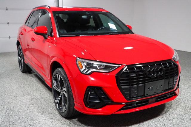 Photo of 2023 Tango Red Metallic Audi Q3
