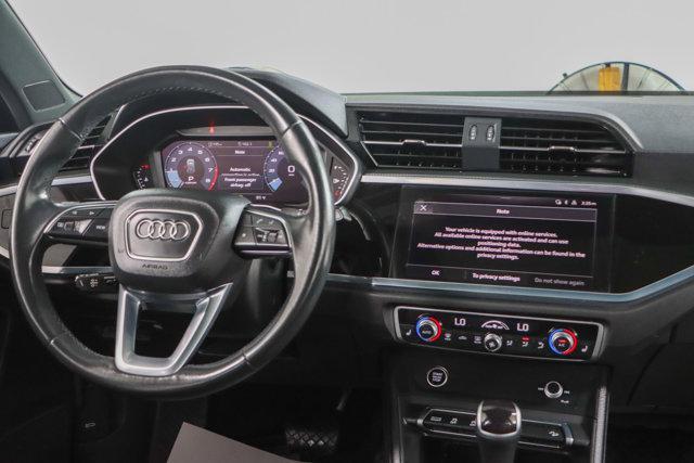 Photo of 2023 Tango Red Metallic Audi Q3