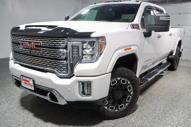 Photo of 2023 White GMC Sierra 2500