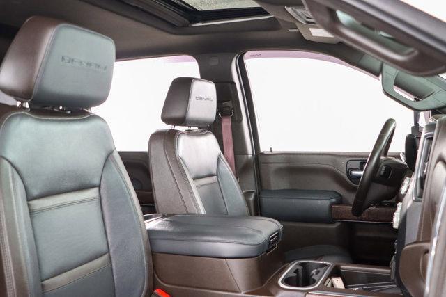 Photo of 2023 White GMC Sierra 2500