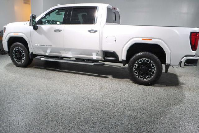 Photo of 2023 White GMC Sierra 2500