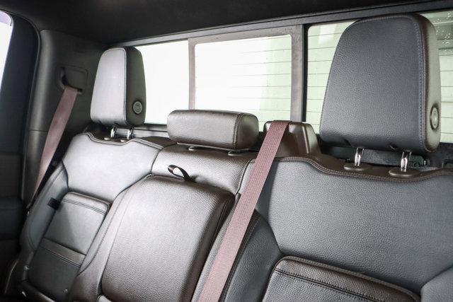 Photo of 2023 White GMC Sierra 2500