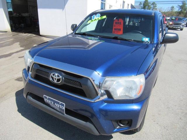 Photo of 2014 Blue Toyota Tacoma