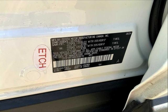 Photo of 2024 Ice Cap Toyota RAV4