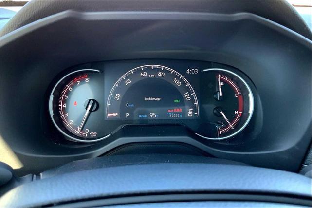 Photo of 2024 Ice Cap Toyota RAV4