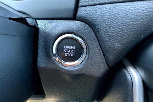Photo of 2024 Ice Cap Toyota RAV4