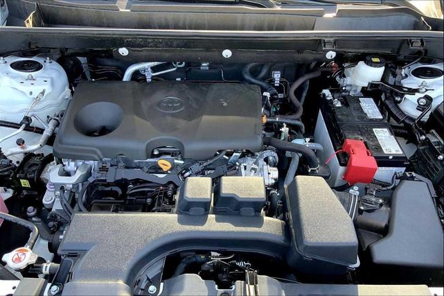 Photo of 2024 Ice Cap Toyota RAV4