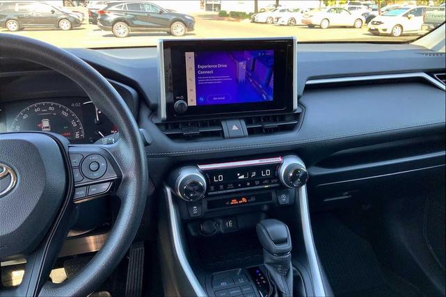 Photo of 2024 Ice Cap Toyota RAV4