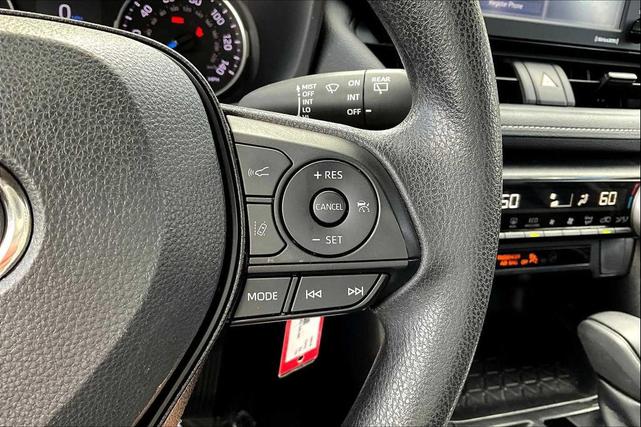 Photo of 2022 Silver Sky Metallic Toyota RAV4 Hybrid