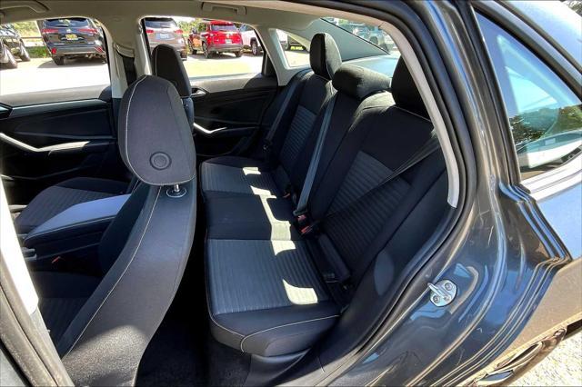 Photo of 2024 Platinum Gray Metallic Volkswagen Jetta