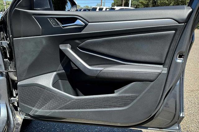 Photo of 2024 Platinum Gray Metallic Volkswagen Jetta
