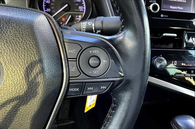 Photo of 2022 Midnight Black Metallic Toyota Camry