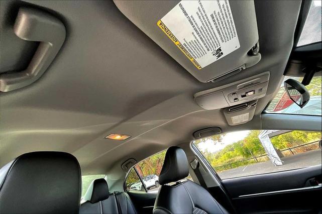 Photo of 2022 Midnight Black Metallic Toyota Camry