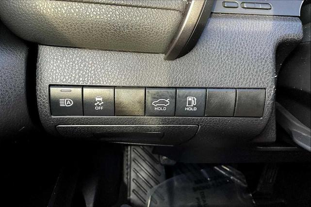 Photo of 2022 Midnight Black Metallic Toyota Camry