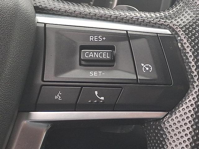 Photo of 2022 White Diamond Mitsubishi Outlander