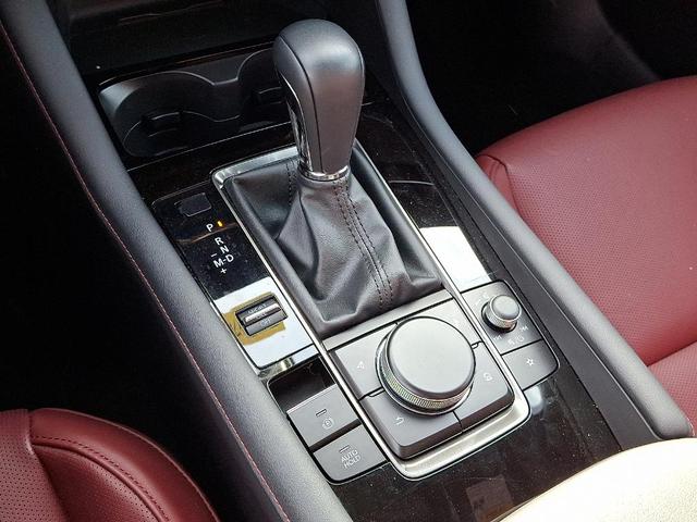 Photo of 2024 Polymetal Gray Metallic Mazda Mazda3
