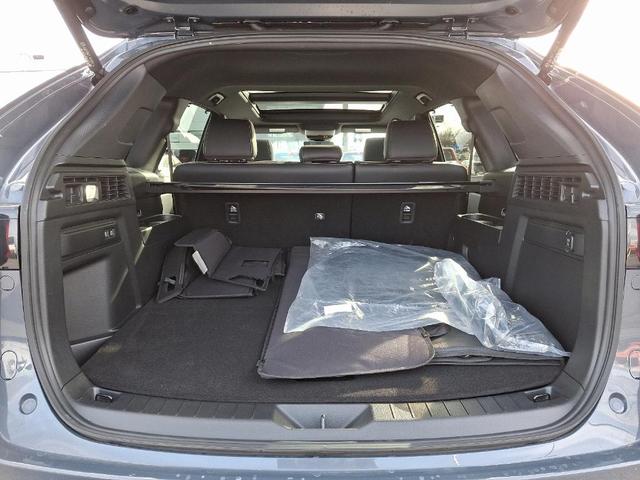 Photo of 2025 Polymetal Gray Metallic Mazda CX-70
