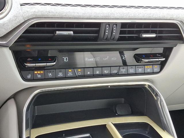 Photo of 2025 Artisan Red Premium Mazda CX-90
